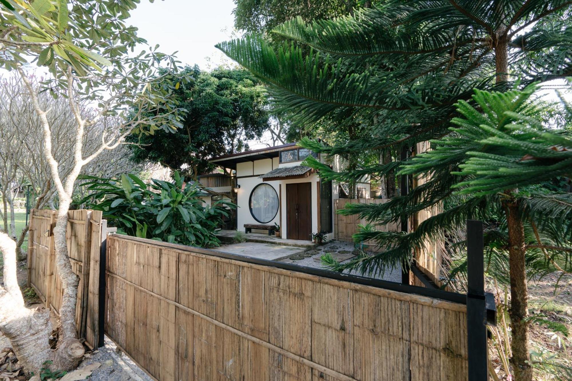 Ashi Guesthouse Chiangdao Чианг Дао Экстерьер фото