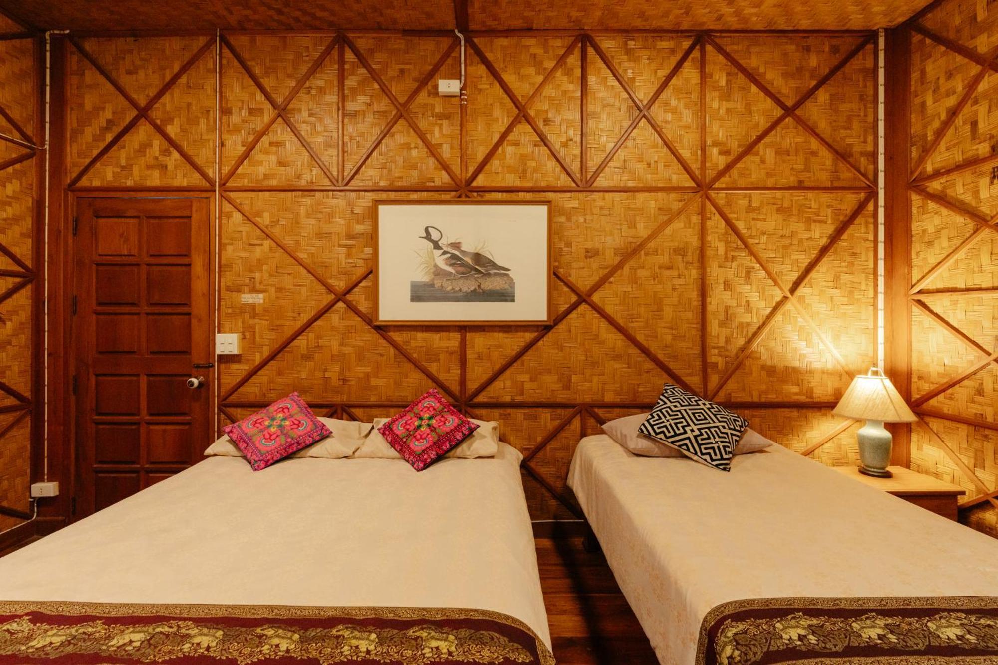 Ashi Guesthouse Chiangdao Чианг Дао Экстерьер фото